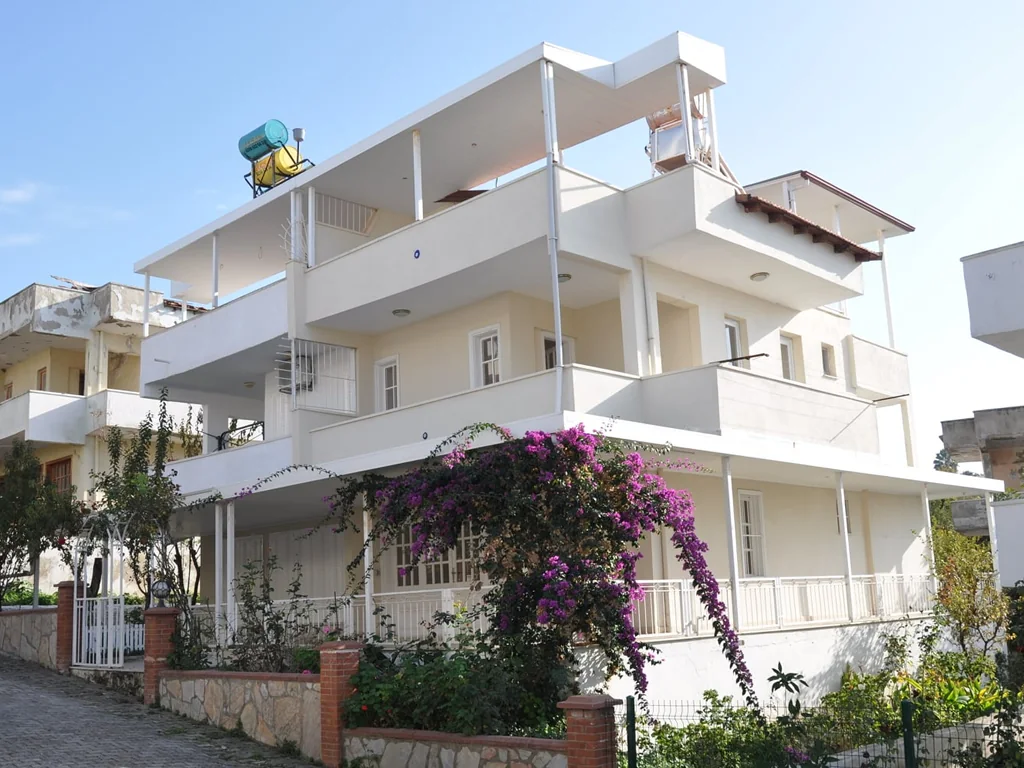 Bilgikent Sitesi — Kuşadası - Aydın