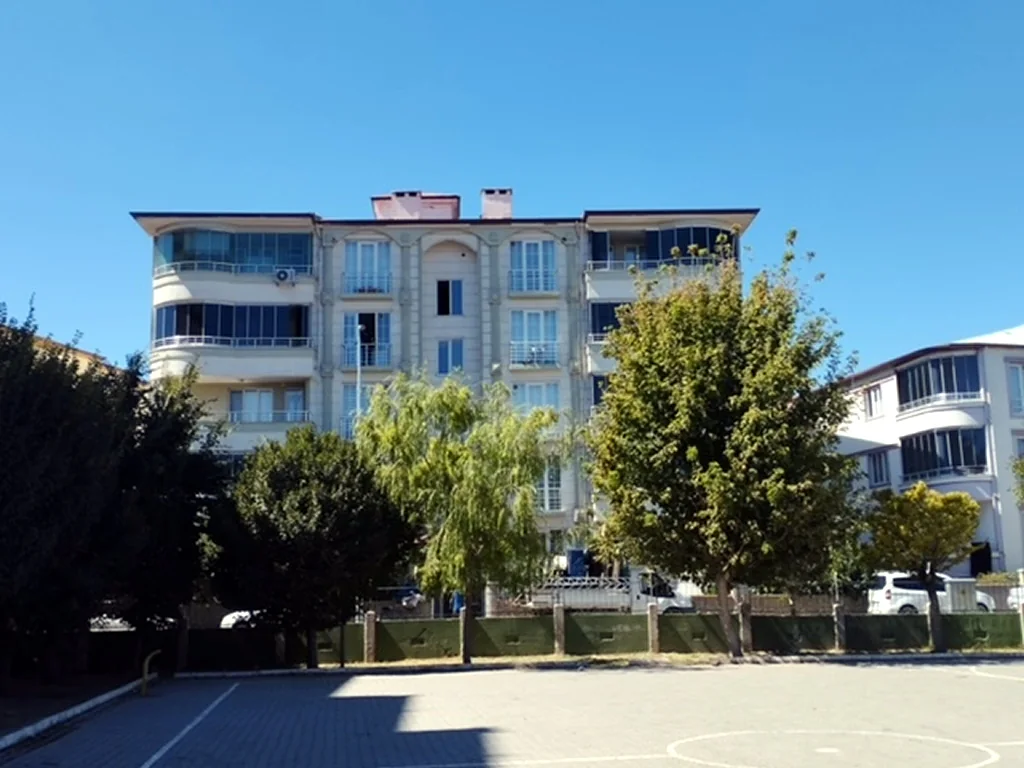 H. Cihangir Turan Sitesi — Kafkas Cd. Merkez - Iğdır