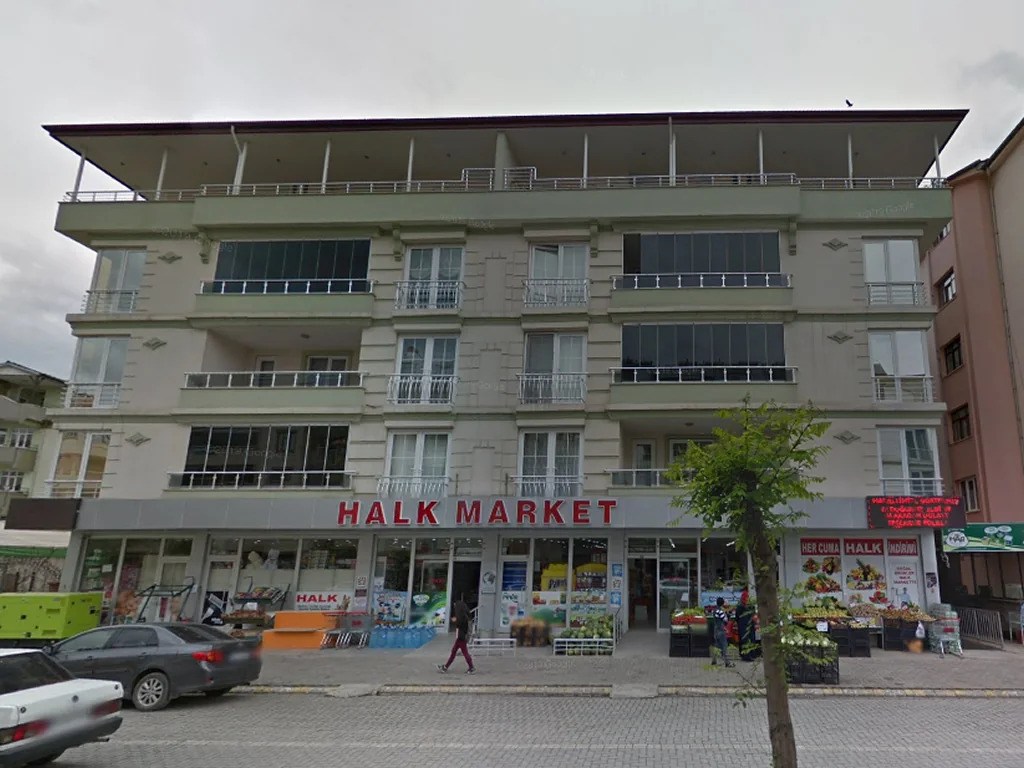 Selvi Apt. — Vali Yolu Cd. Merkez - Iğdır